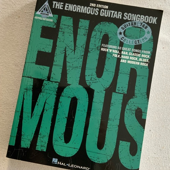 The Enormous Guitar Songbook - Picture 2 of 13